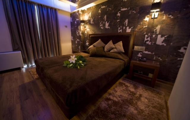 Hotel Prive Skaramangas Luaran gambar
